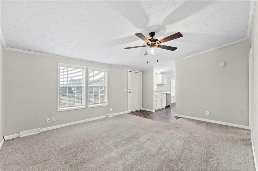 104 S Vine Street — photo 7