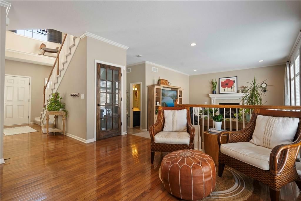 11015 N Brooklyn Avenue — photo 2