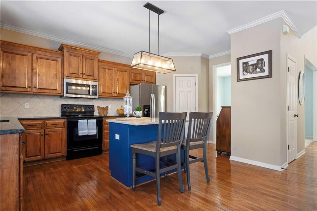 11015 N Brooklyn Avenue — photo 13