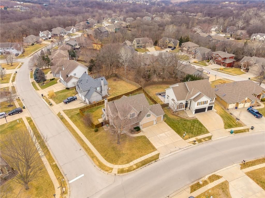 6285 N Nevada Avenue — photo 47