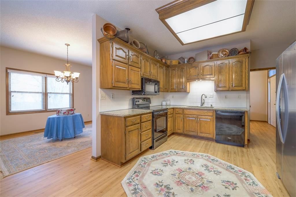 2437 NW Windwood Drive — photo 19
