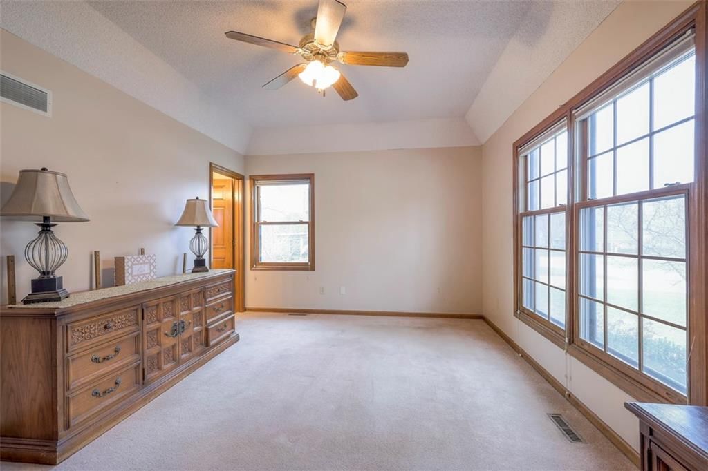 2437 NW Windwood Drive — photo 26