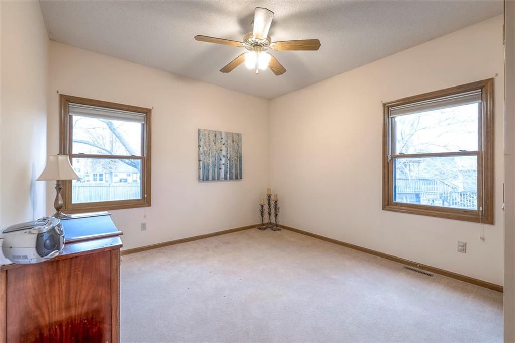 2437 NW Windwood Drive — photo 31