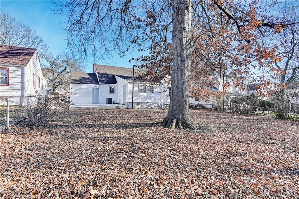 6450 College Avenue — photo 27