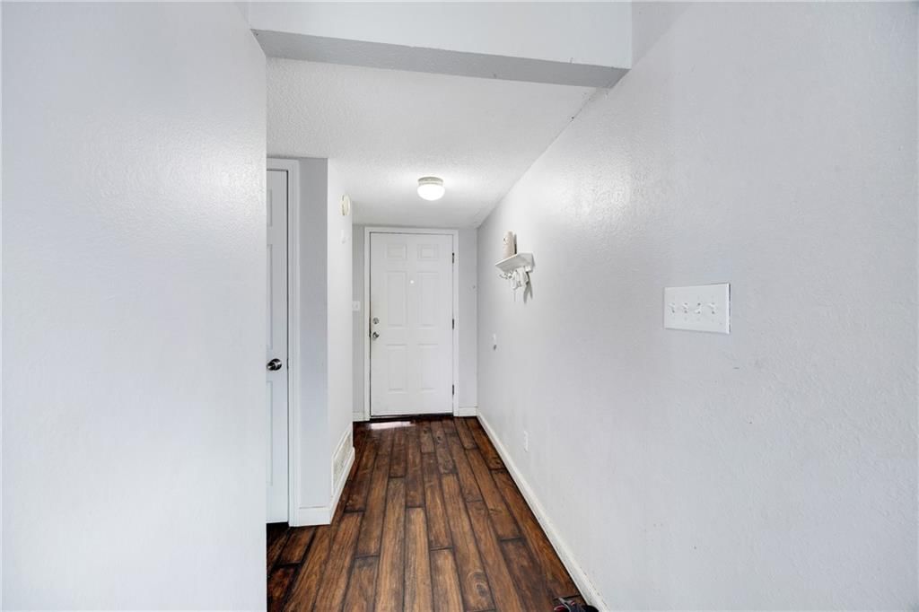 2119 HIGHRIDGE Drive — photo 9