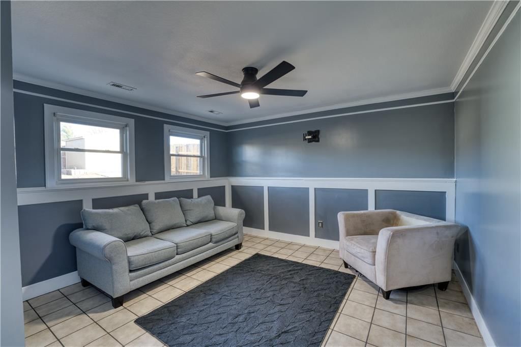 704 NE Hunters Ridge Street — photo 15