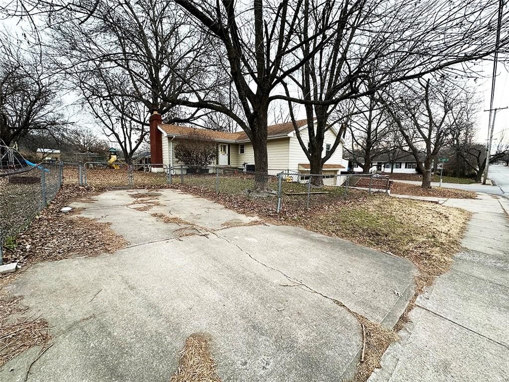 500 NE Ash Street — photo 29