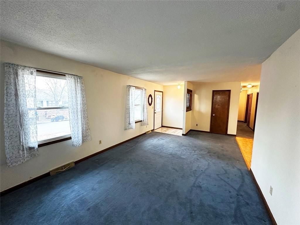 500 NE Ash Street — photo 43