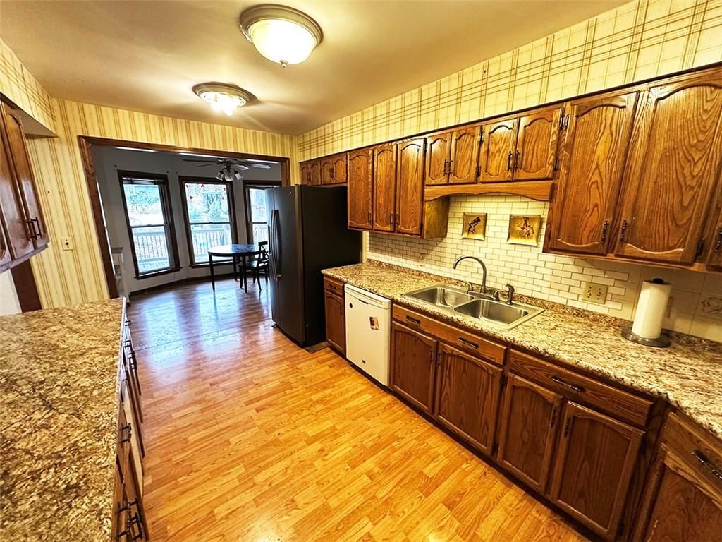 500 NE Ash Street — photo 45