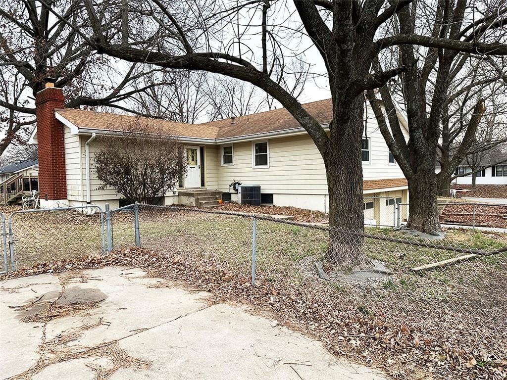 500 NE Ash Street — photo 95