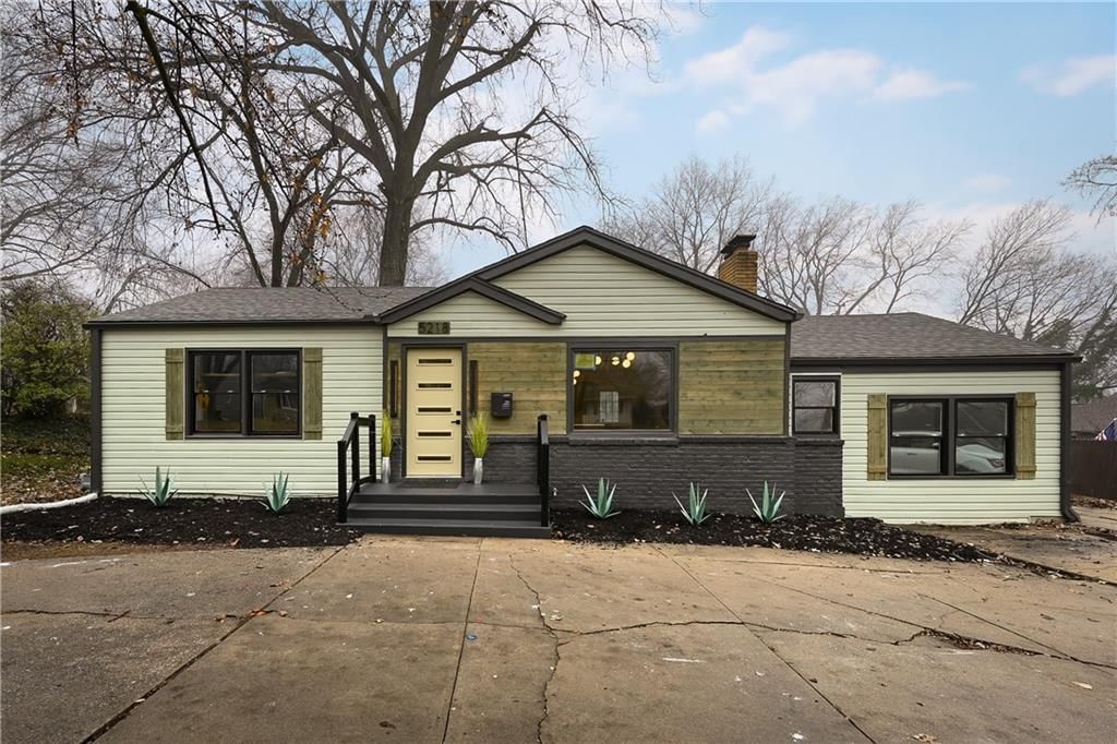 5218 Lamar Avenue — photo 2