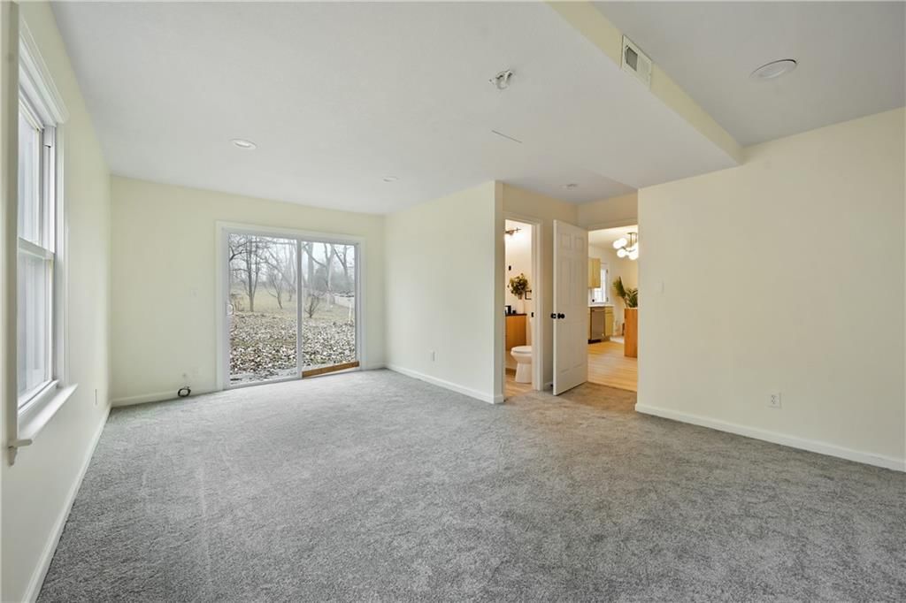 5218 Lamar Avenue — photo 10