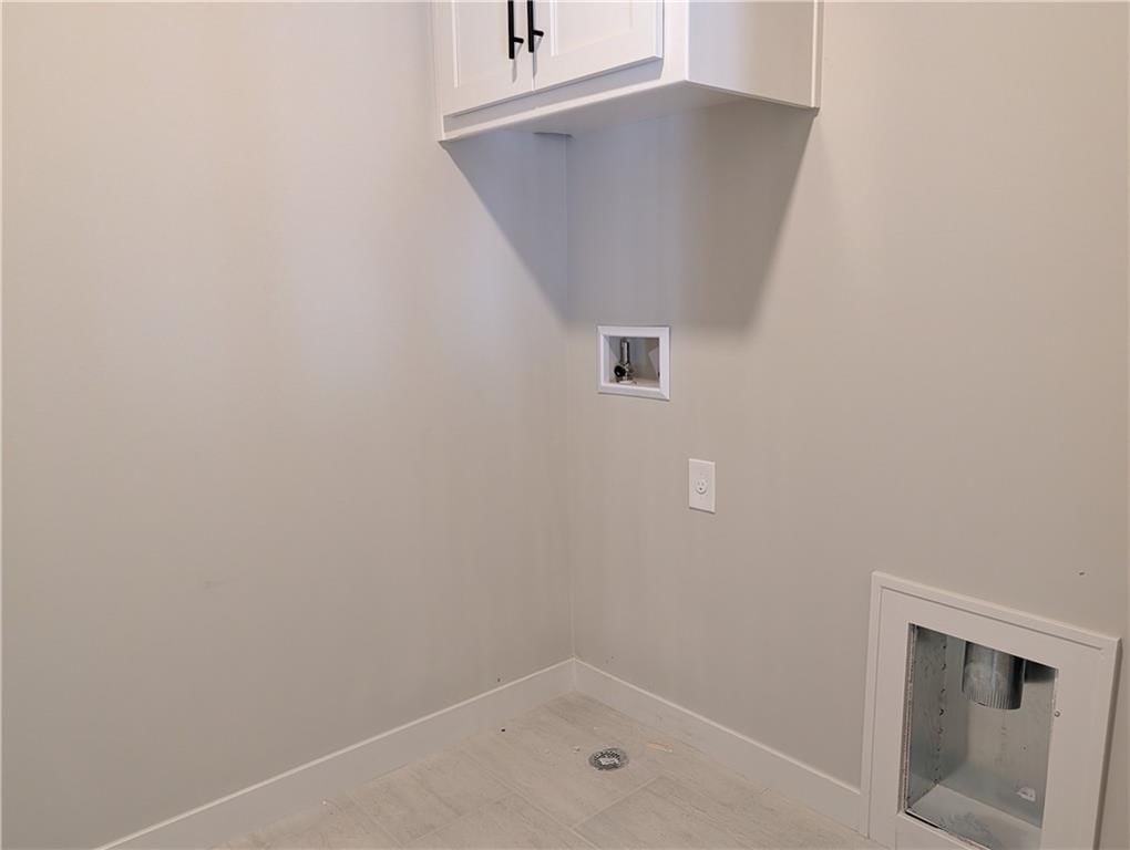 17008 Hayes Street — photo 34