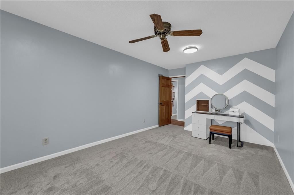 6204 GREENWOOD Street — photo 31