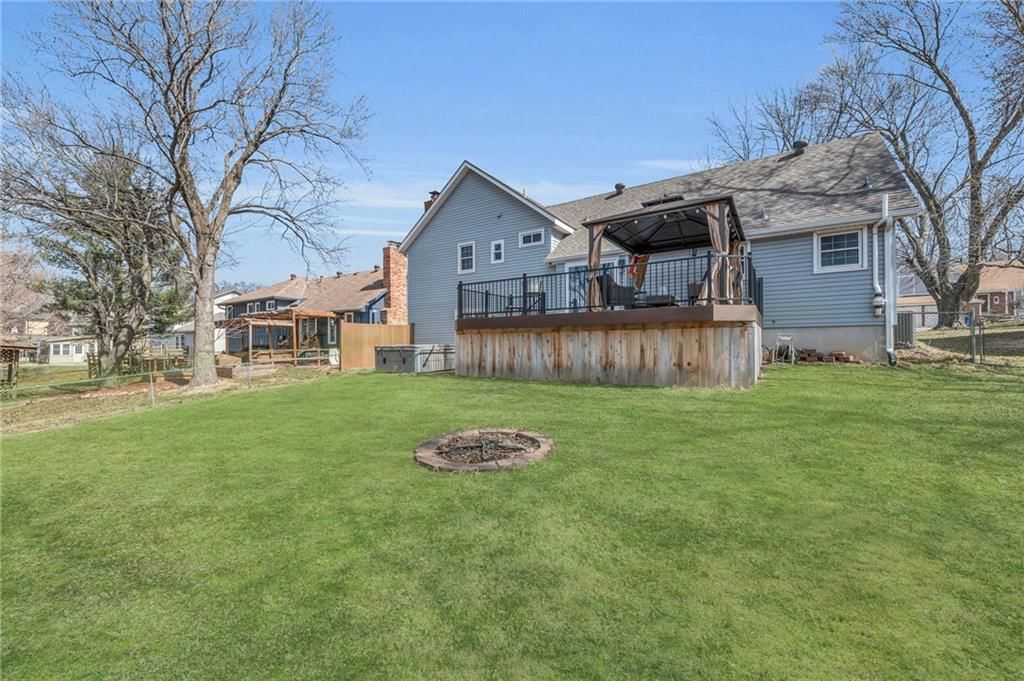 6204 GREENWOOD Street — photo 48