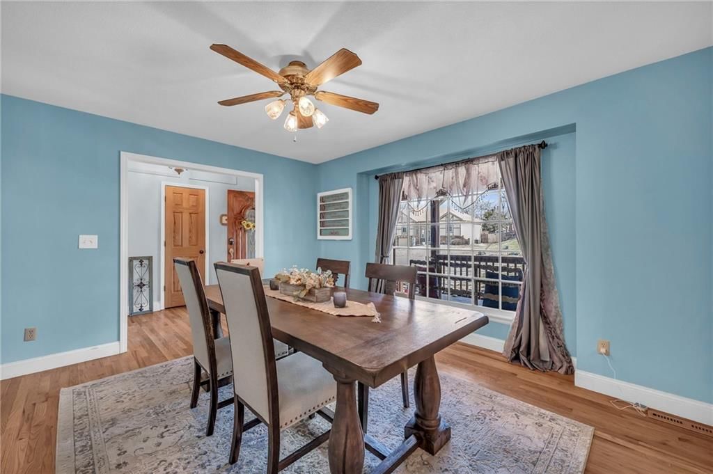 6204 GREENWOOD Street — photo 8