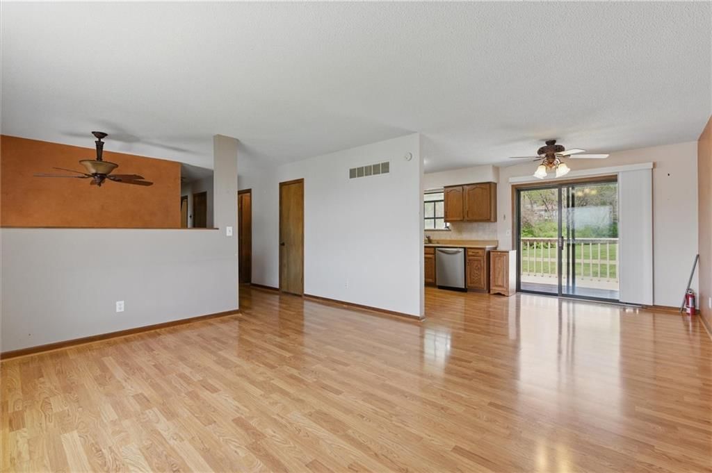 5800 NE 48th Street — photo 5