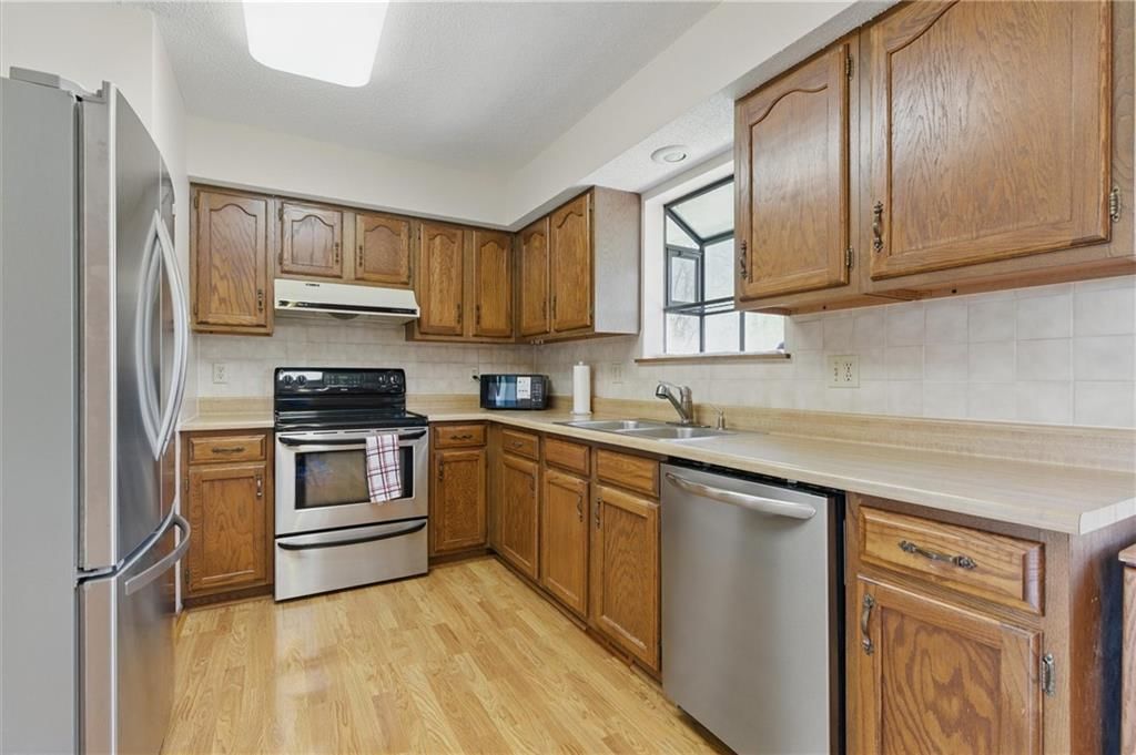 5800 NE 48th Street — photo 7