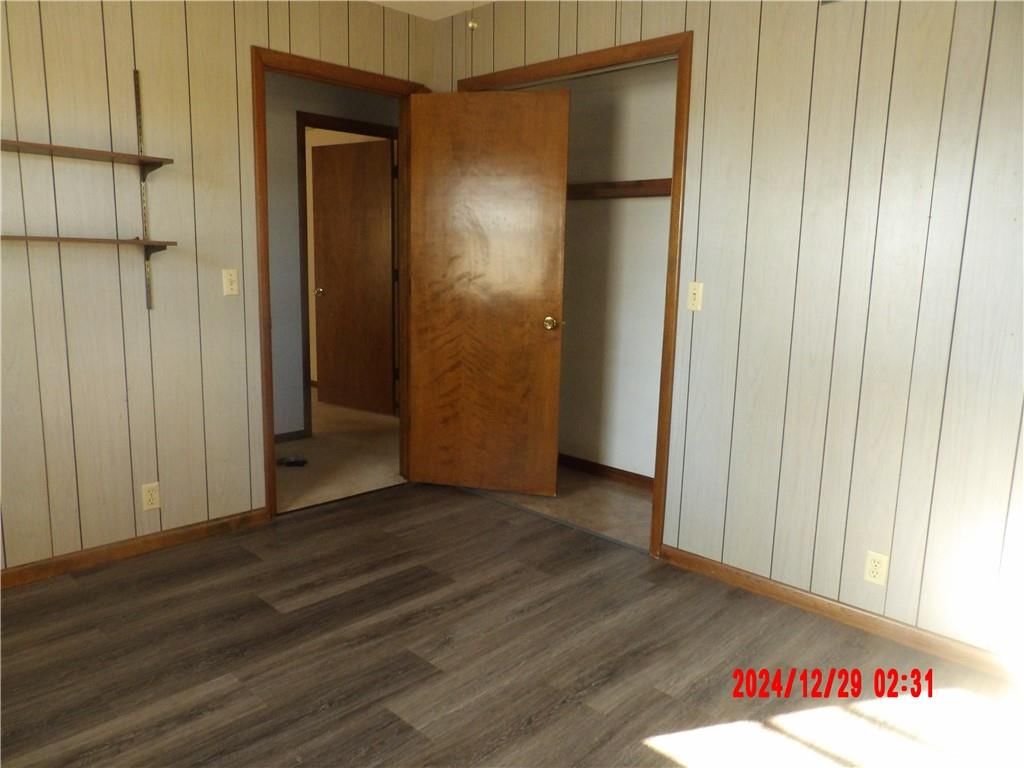 225 S Cleveland Street — photo 13