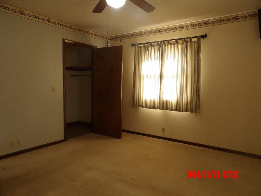 225 S Cleveland Street — photo 16