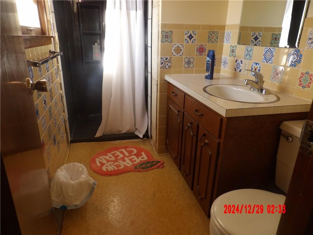 225 S Cleveland Street — photo 18