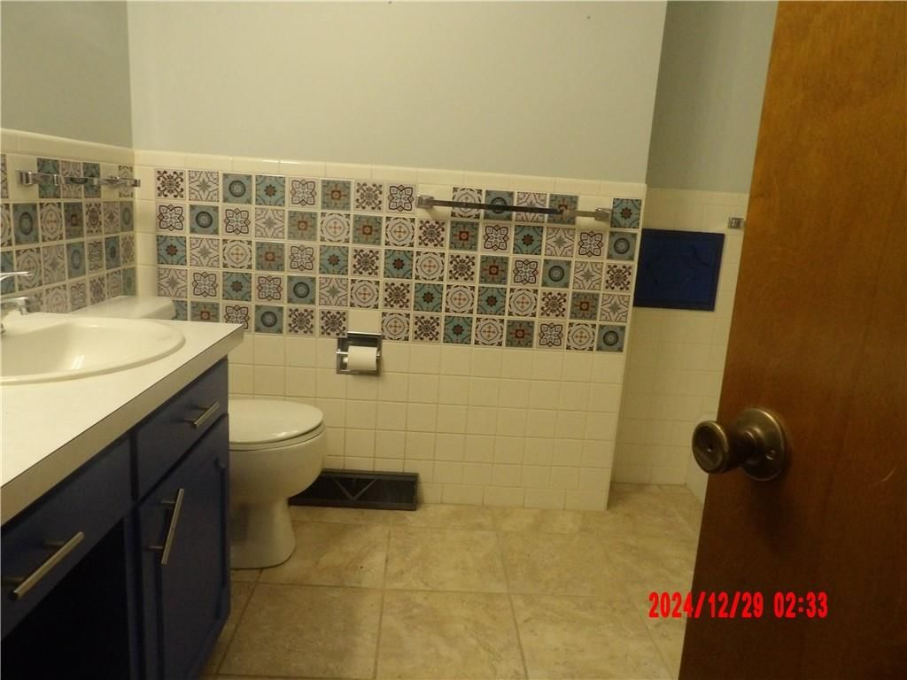 225 S Cleveland Street — photo 19