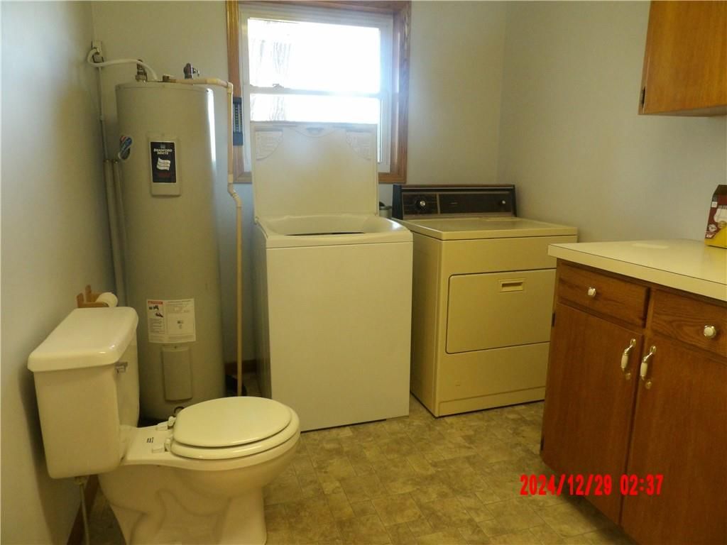 225 S Cleveland Street — photo 30