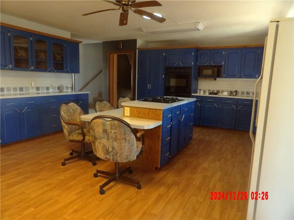 225 S Cleveland Street — photo 6