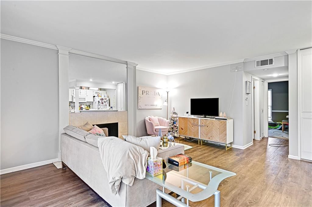 5129 W 75TH Street — photo 5