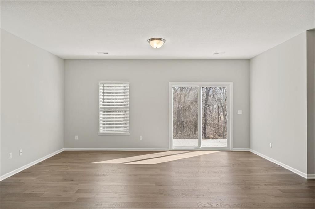 12345 N Shannon Avenue — photo 10