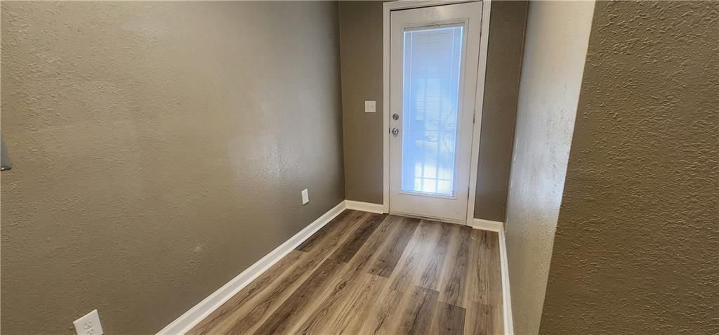 2544 College Avenue — photo 39