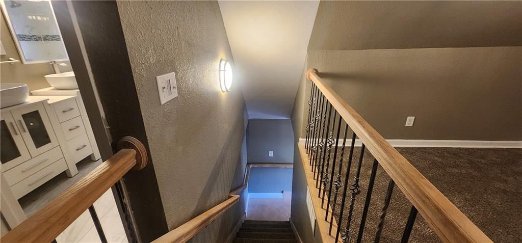 2544 College Avenue — photo 7