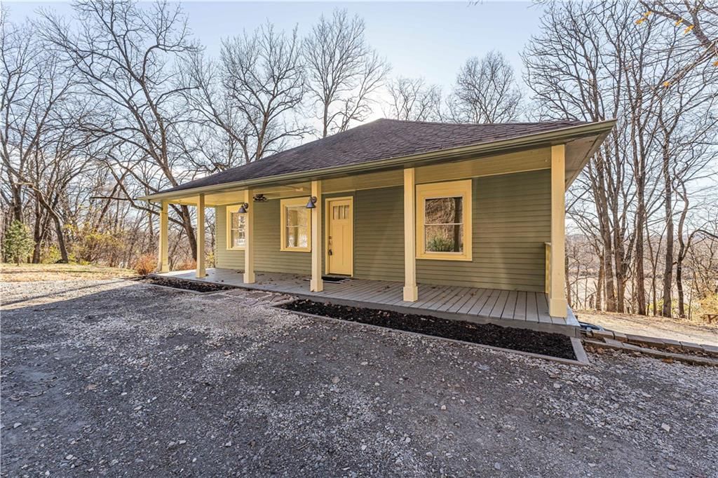 17800 N Bluff Road — photo 4