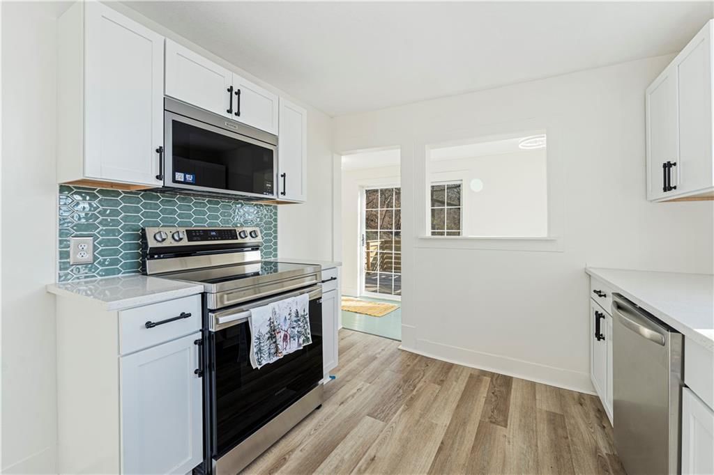 17800 N Bluff Road — photo 42