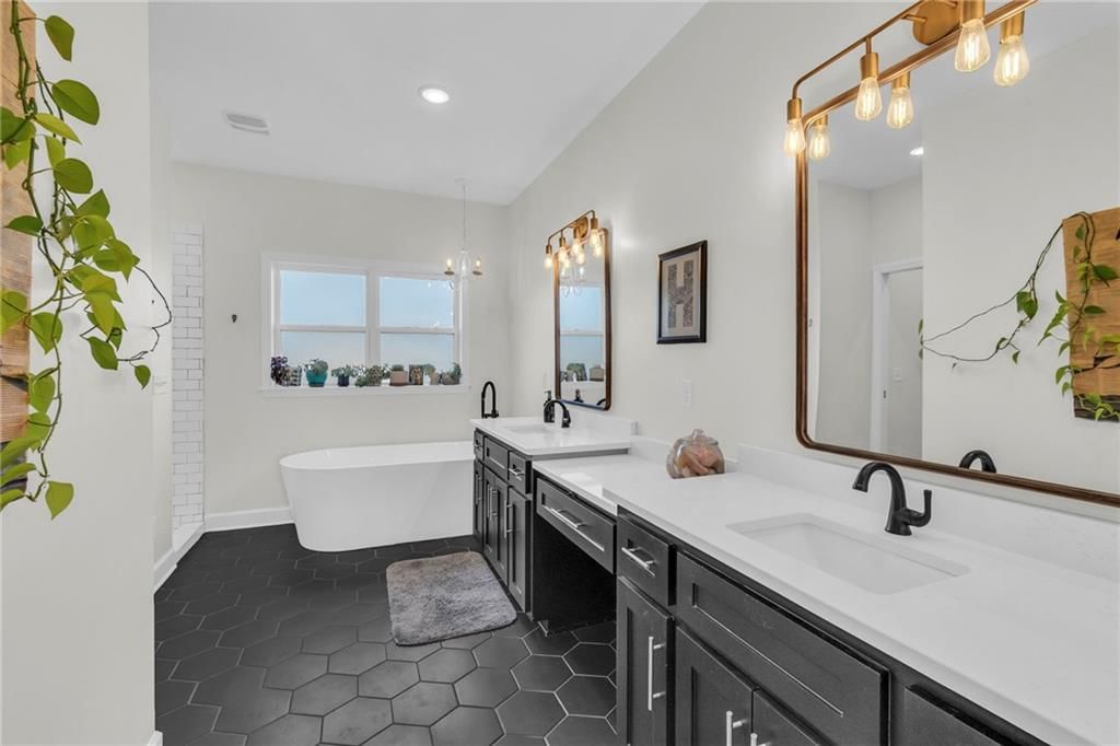 8160 SE 203rd Street — photo 16
