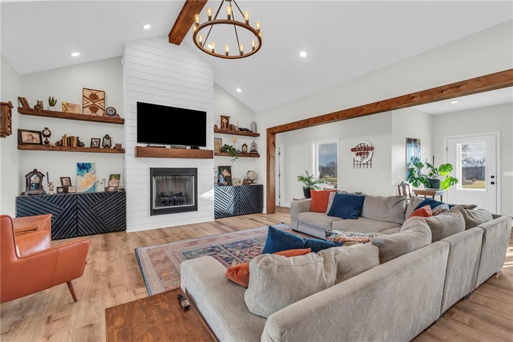 8160 SE 203rd Street — photo 5