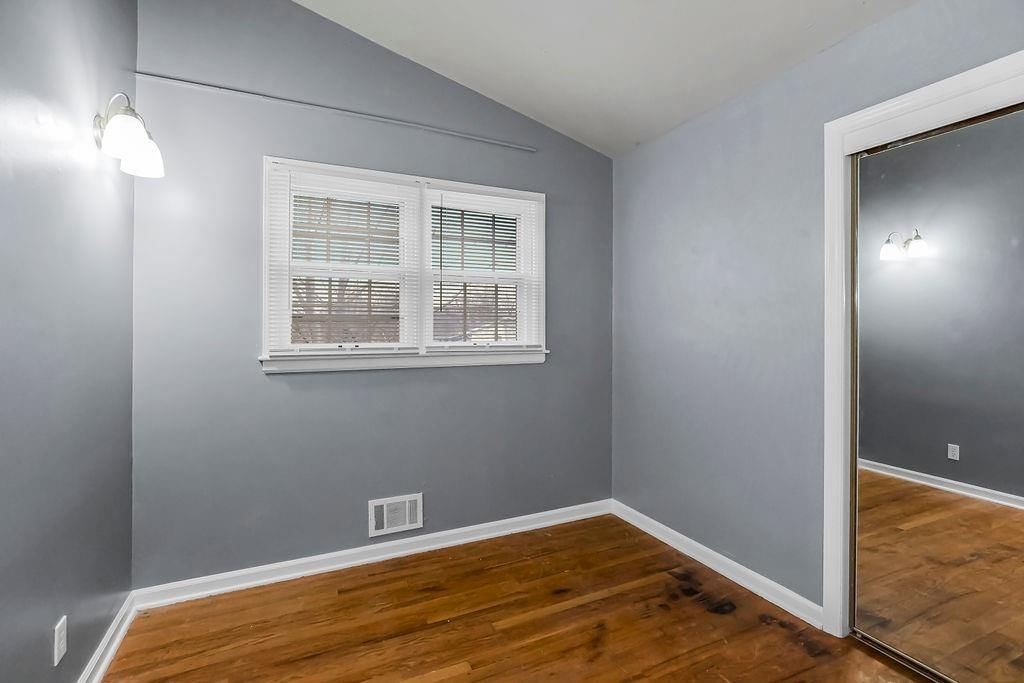 7303 NW Winter Avenue — photo 14