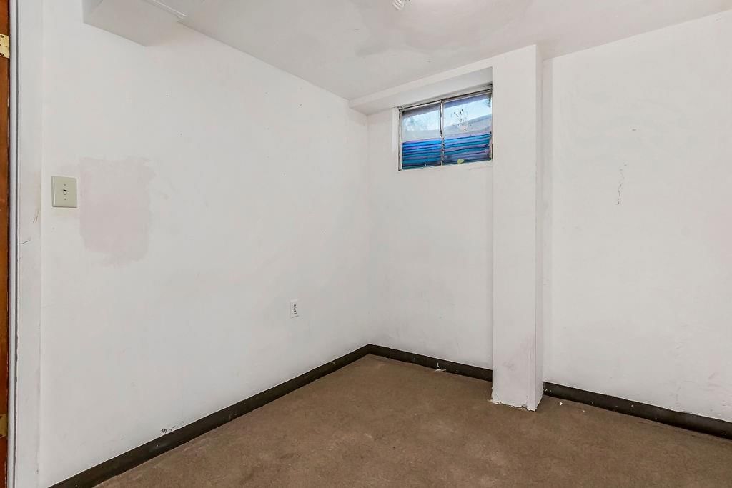 7303 NW Winter Avenue — photo 27