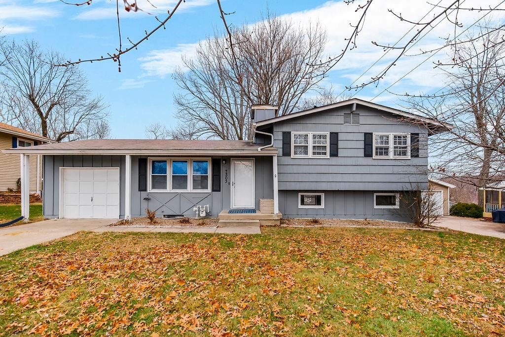 7303 NW Winter Avenue — photo 32