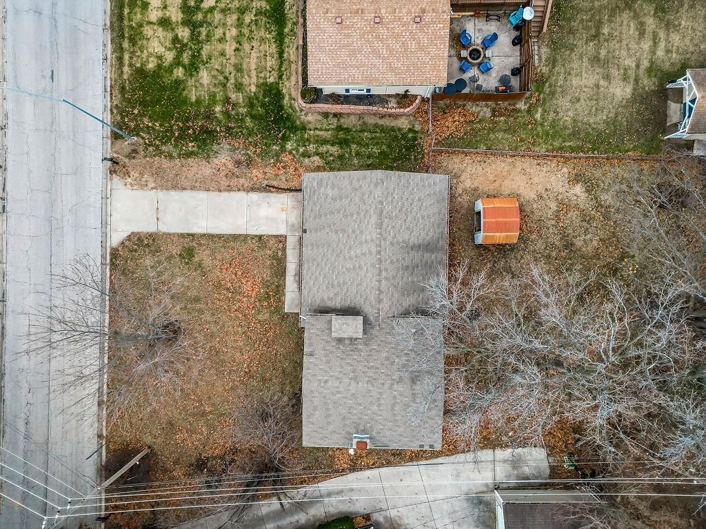 7303 NW Winter Avenue — photo 35