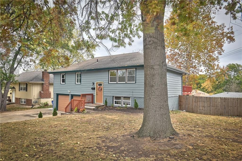 8409 Elm Avenue — photo 2