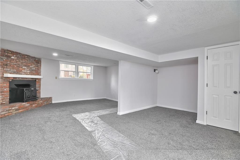 8409 Elm Avenue — photo 21