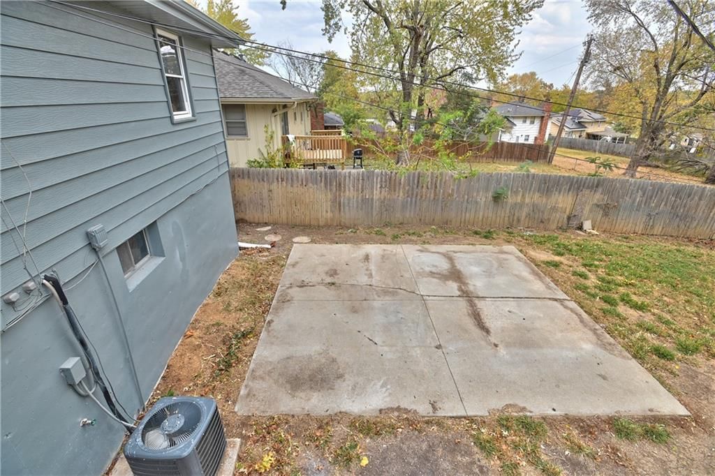 8409 Elm Avenue — photo 27