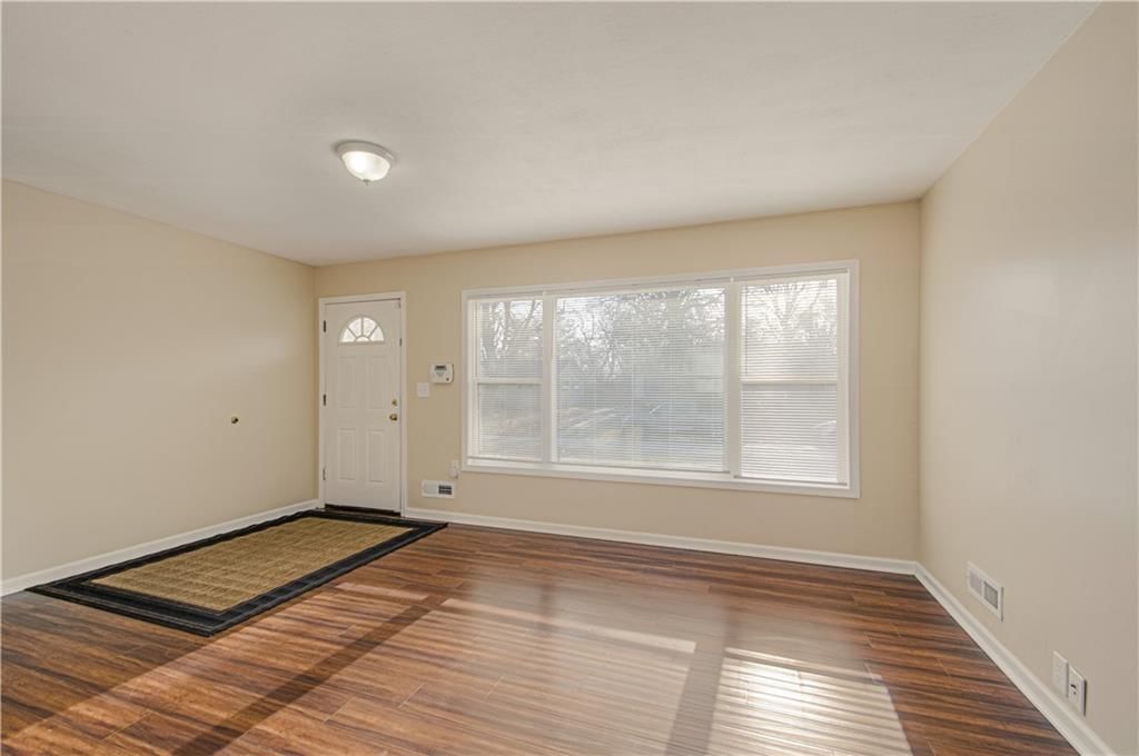 11012 Bristol Terrace — photo 3