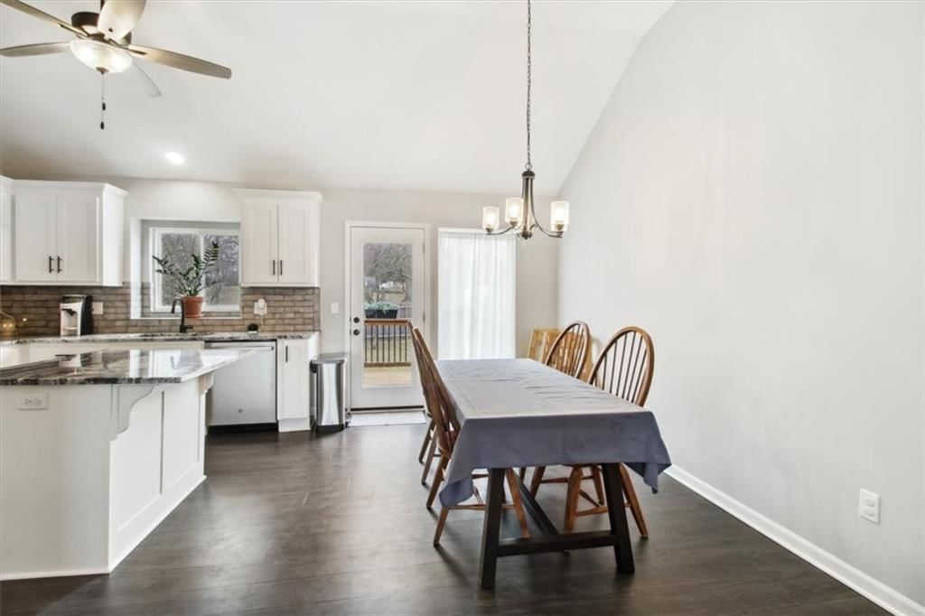 203 Tanner Place — photo 7