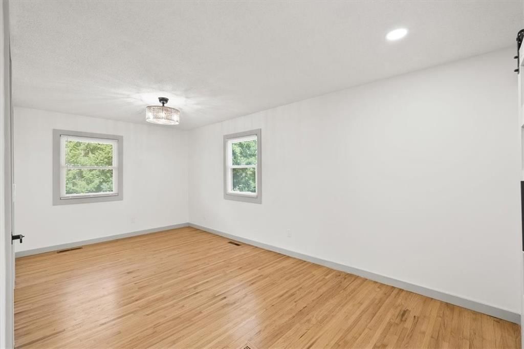 17625 B Highway — photo 14
