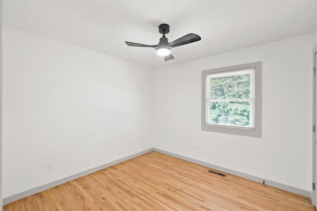 17625 B Highway — photo 20