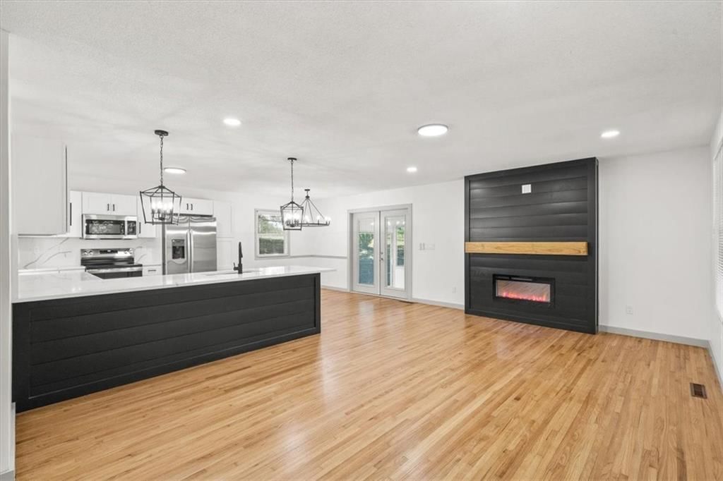 17625 B Highway — photo 4