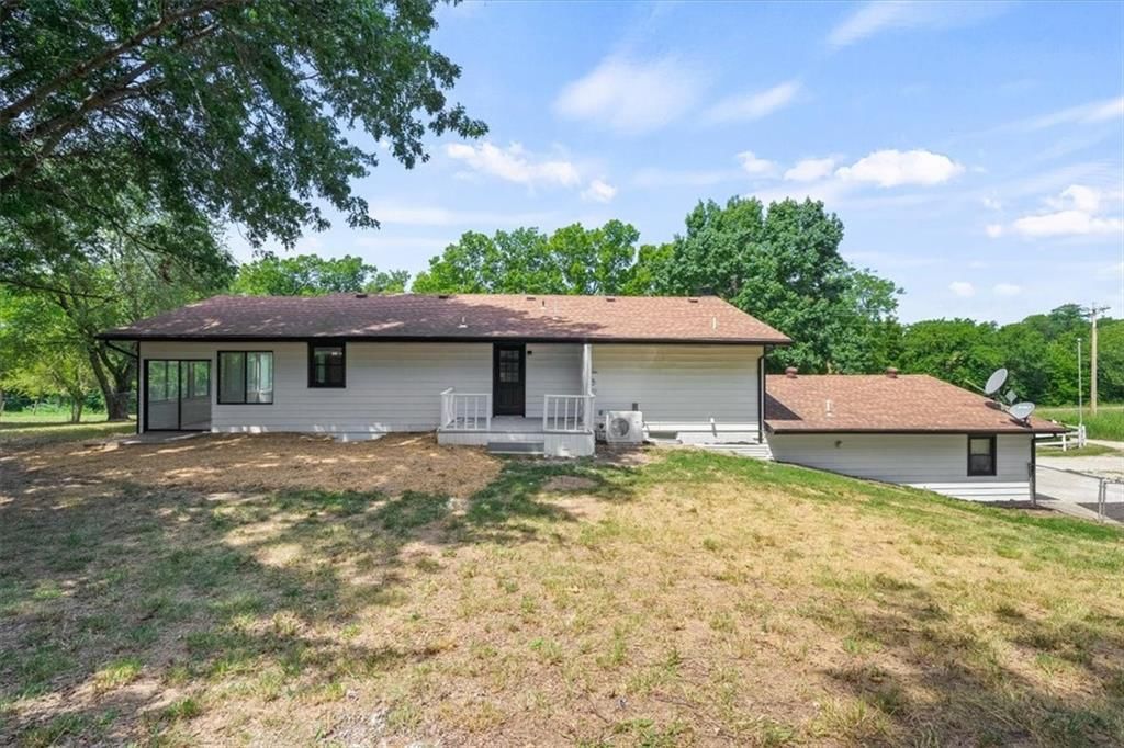 17625 B Highway — photo 35