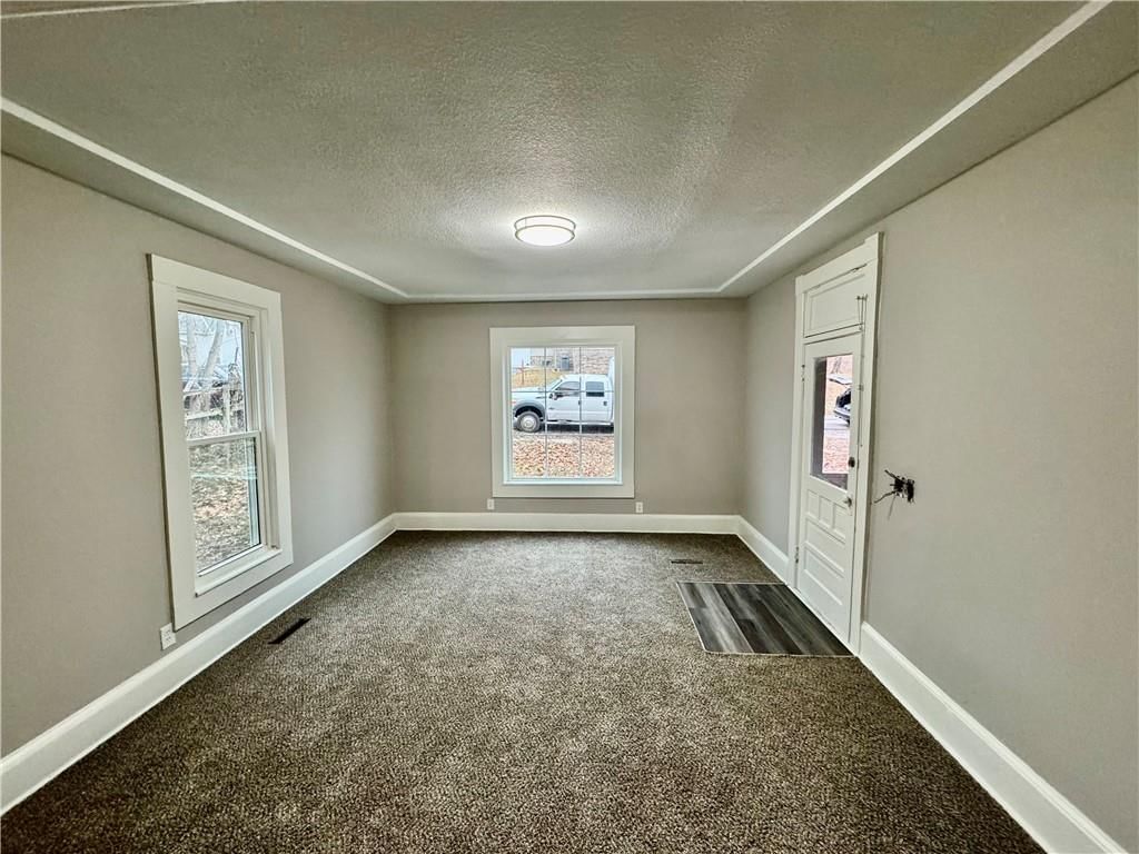 601 Lewis Street — photo 7